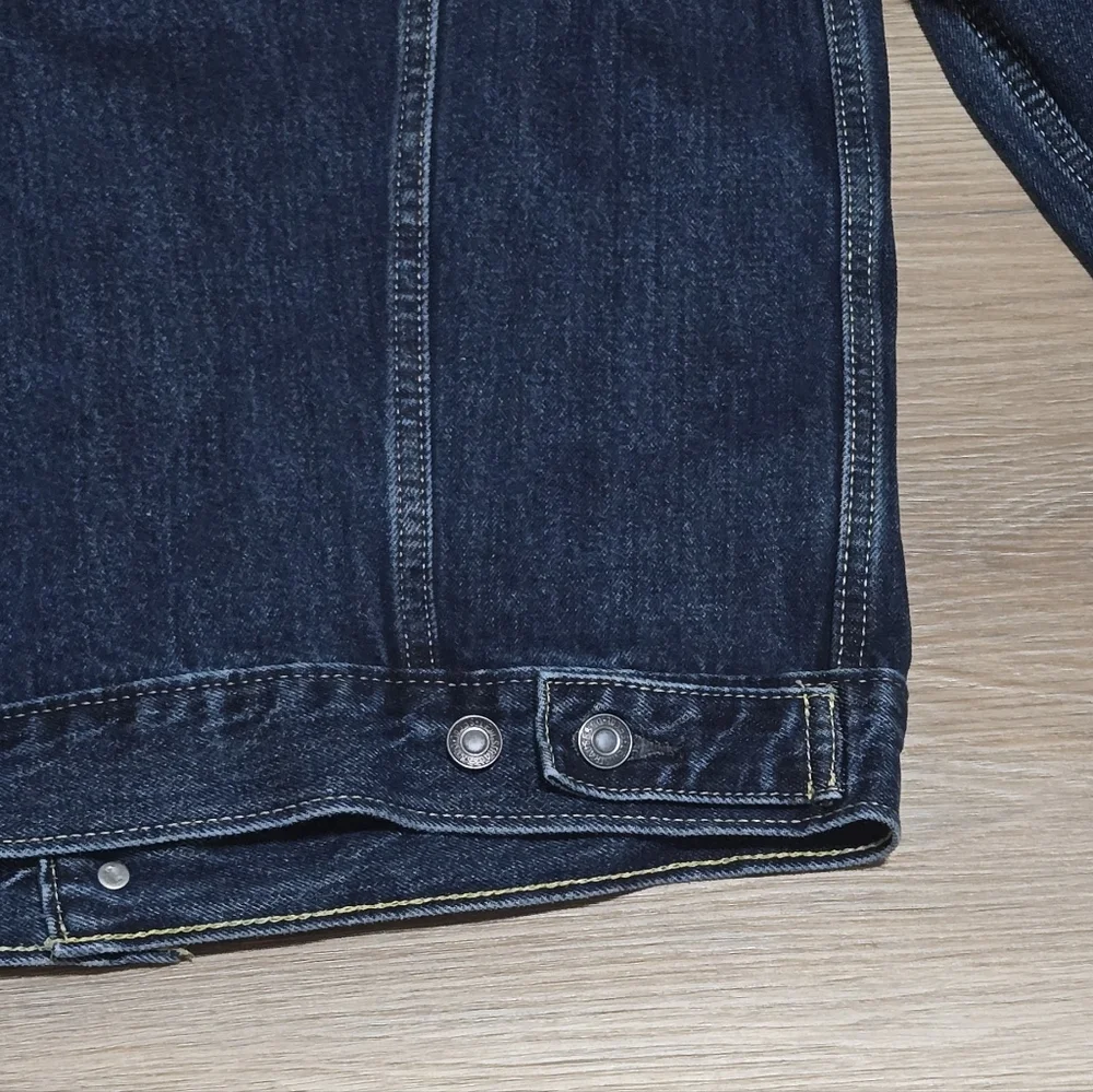 Levi's Trucker Classic Blue Denim Jean Jacket Size M - Picture 4 of 12